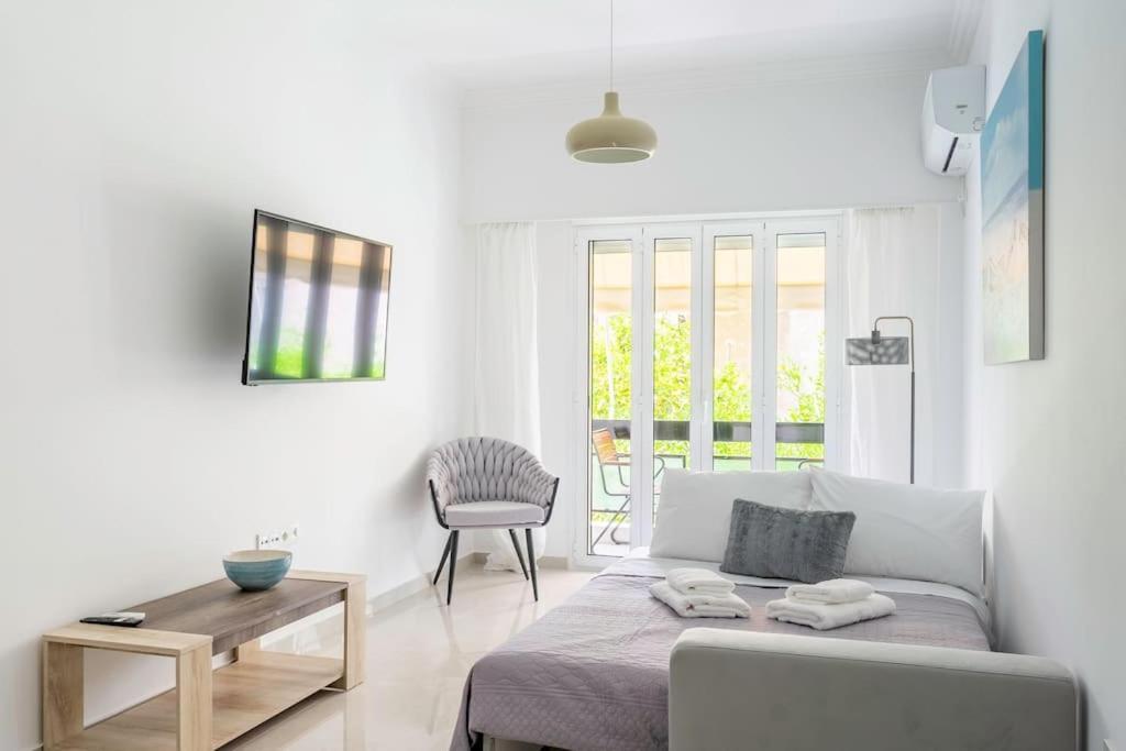 Alimos Sun-Filled Apartment Athen Exterior foto