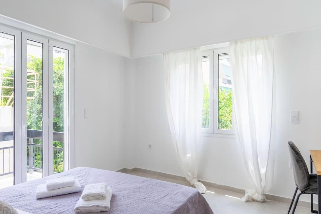 Alimos Sun-Filled Apartment Athen Exterior foto